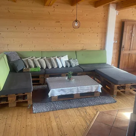 بيت للعطل Vynimocne